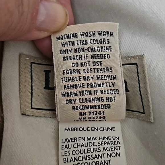 LL Bean Classic Fit Chinos size 42x32 - Picture 9 of 9